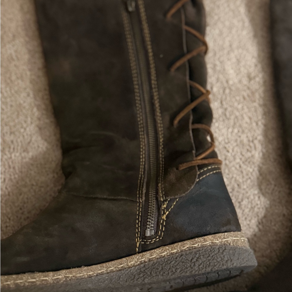 Womens Sable boot by Born size 9 excellent condition!! Super super quality boot! - Picture 2 of 11